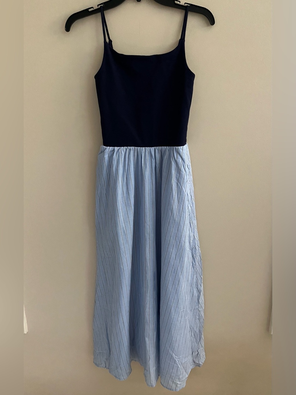 NWT-GAP Midi Dress, Small Petite
